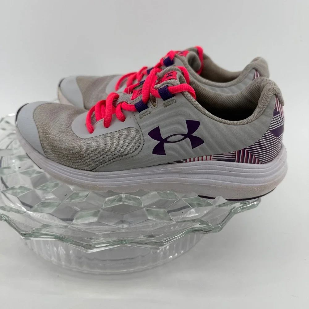 Under Armour Youth Running Shoes‎ Gray Pink Purple Lace Up Sneakers 6.5 Y
